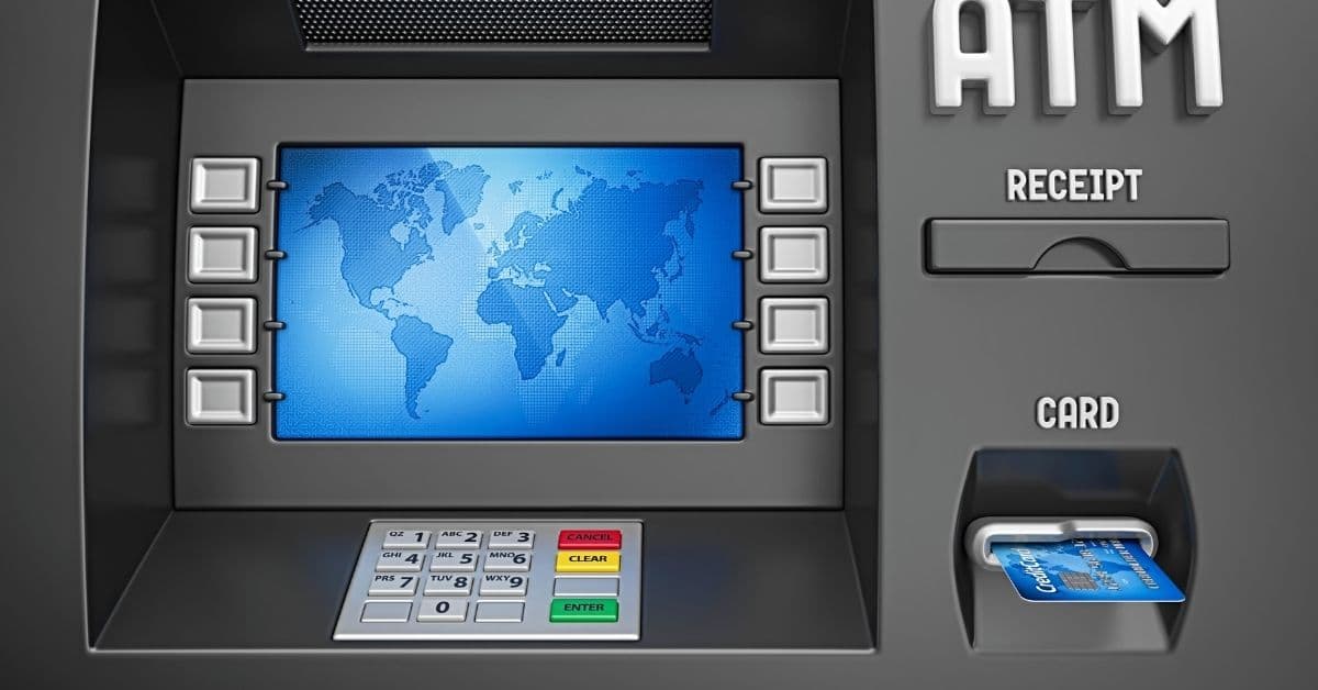 wypłaty z bankomatów za granicą